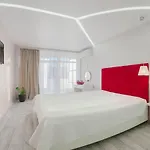 Apartamento 3-room Avalon *
