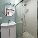3-room Avalon Apartamento Leópolis