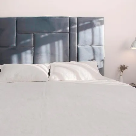 3-room Avalon