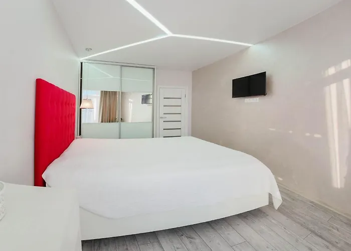 3-room Avalon * 利沃夫