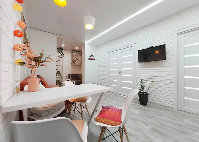 3-room Avalon Λβιβ